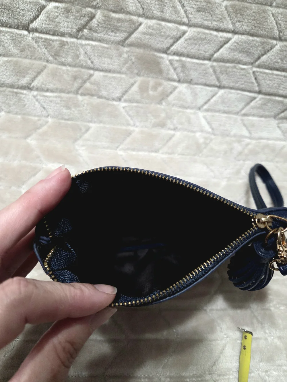Auburn War Eagle Wristlet with Tassel In Navy & Orange- New Condition